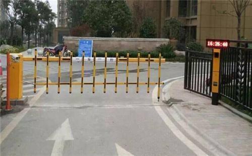 南京停车场智能道闸是停车的必备设备